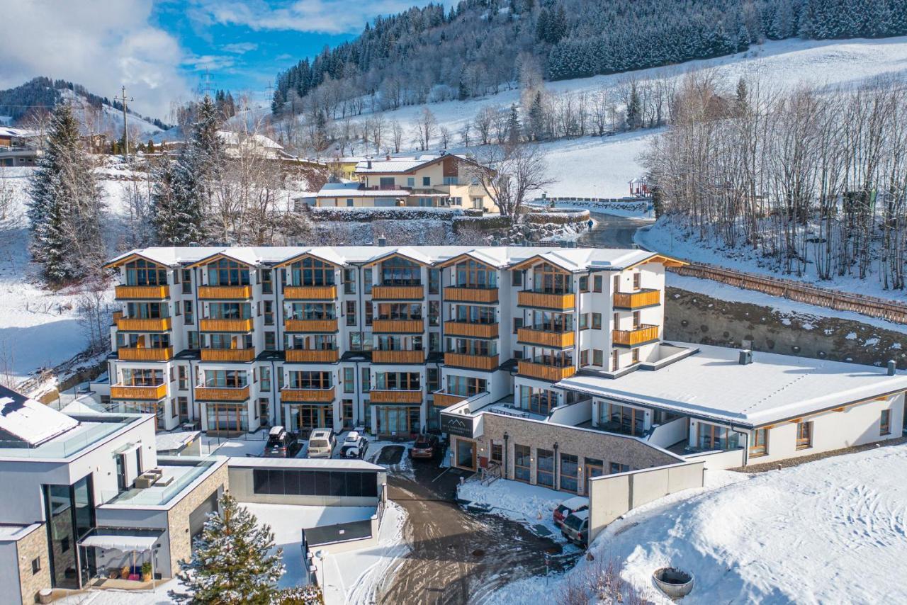 Golden Lodges Alpendorf 蓬高圣约翰 外观 照片